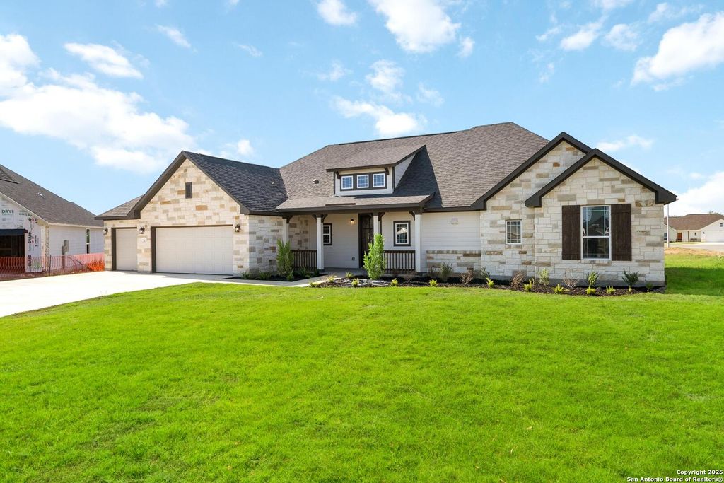 Photo of 1562 Vista View Drive, Pleasanton, TX 78064 (MLS # 1875241)