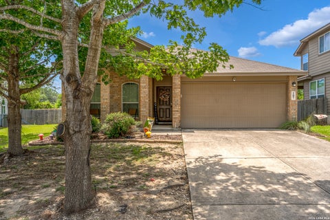 Property photo of 107 Finch Knl, San Antonio, TX 78253