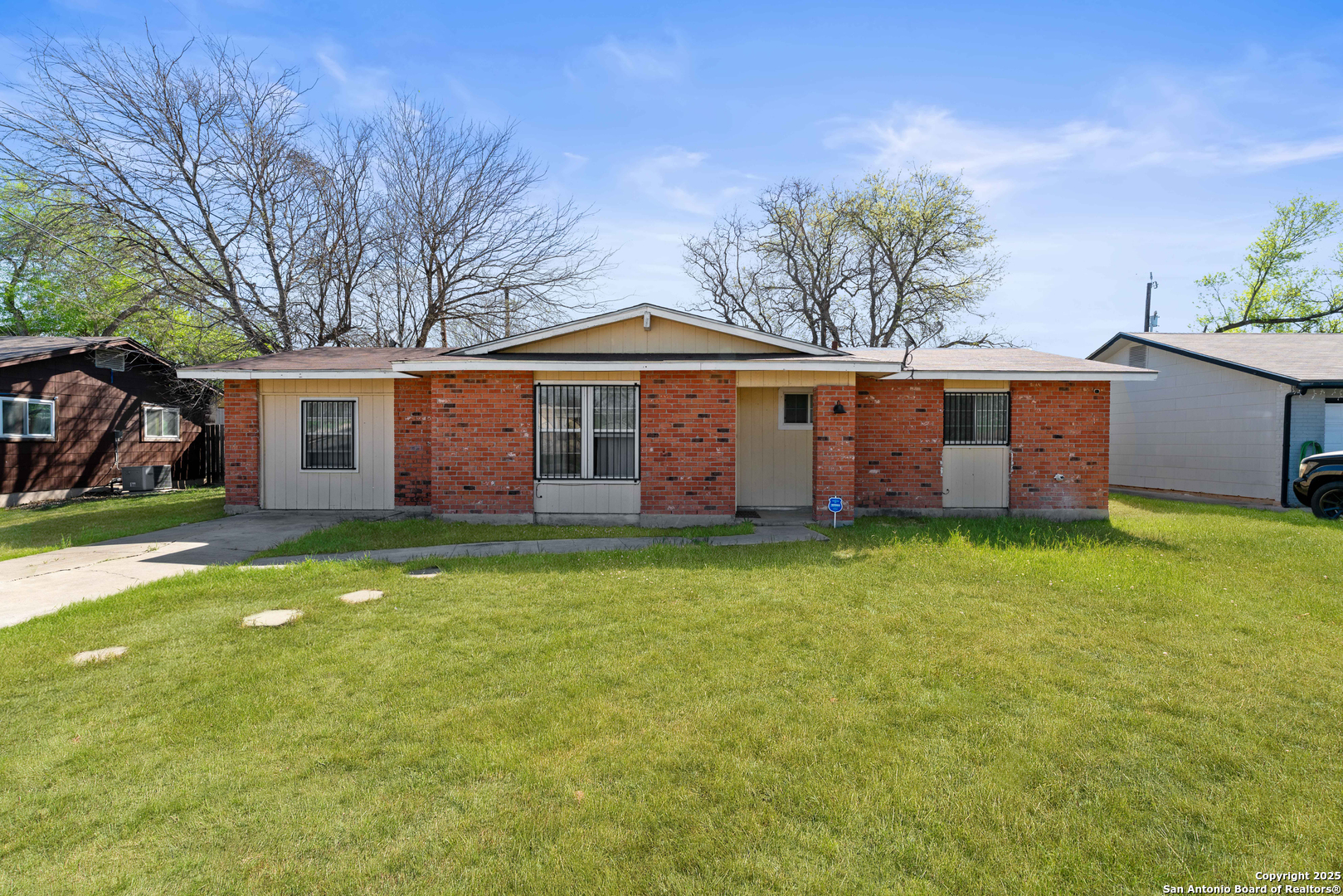 Listing image 1
