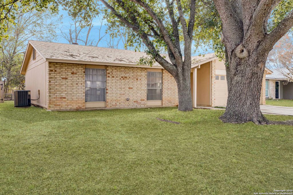 Photo of 9446 Cliff Way, San Antonio, TX 78250 (MLS # 1929859)