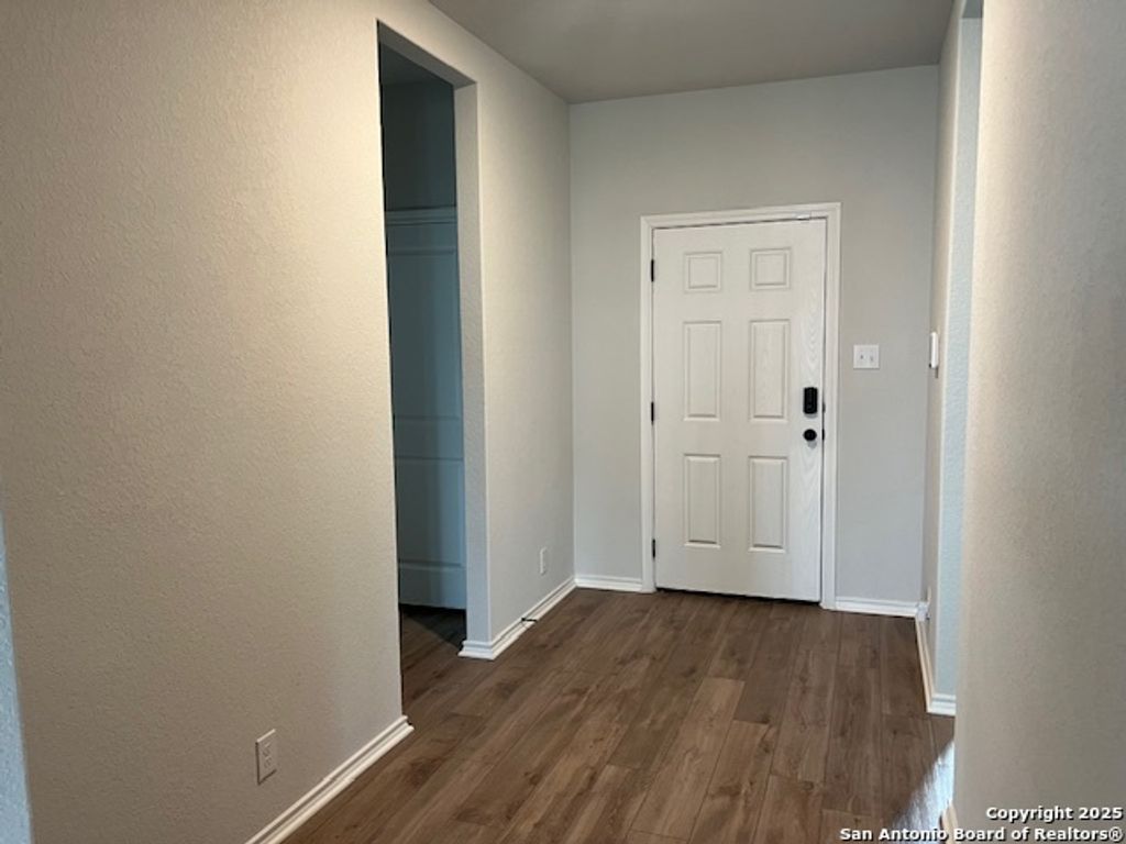 Photo of 105 BEVERIDGE, Seguin, TX 78155 (MLS # 1947671)