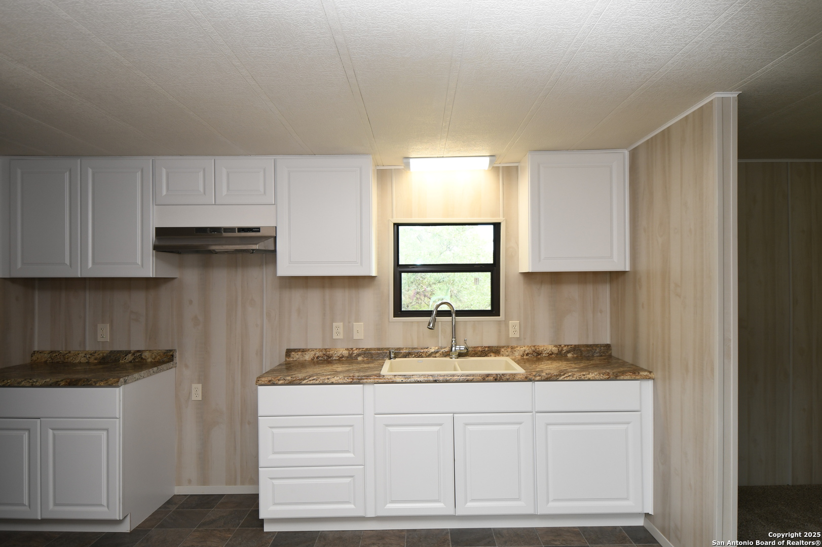 1155 Pecan