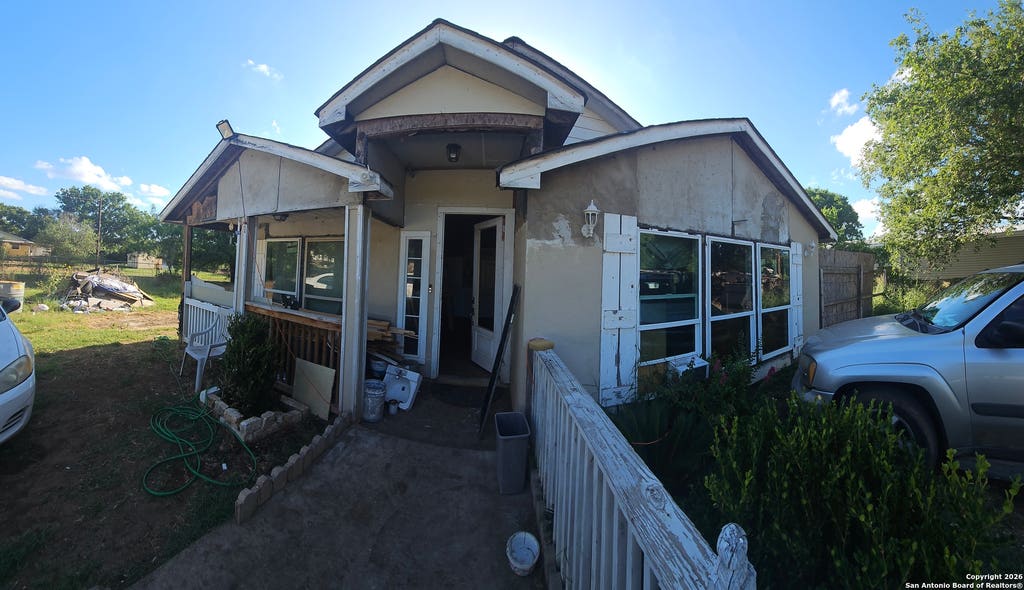 Photo of 1511 KAYROE, Adkins, TX 78101 (MLS # 1933078)