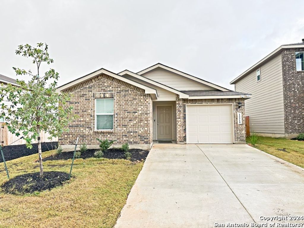 Photo of 15518 Smoky Honeyeater, San Antonio, TX 78253 (MLS # 1893927)