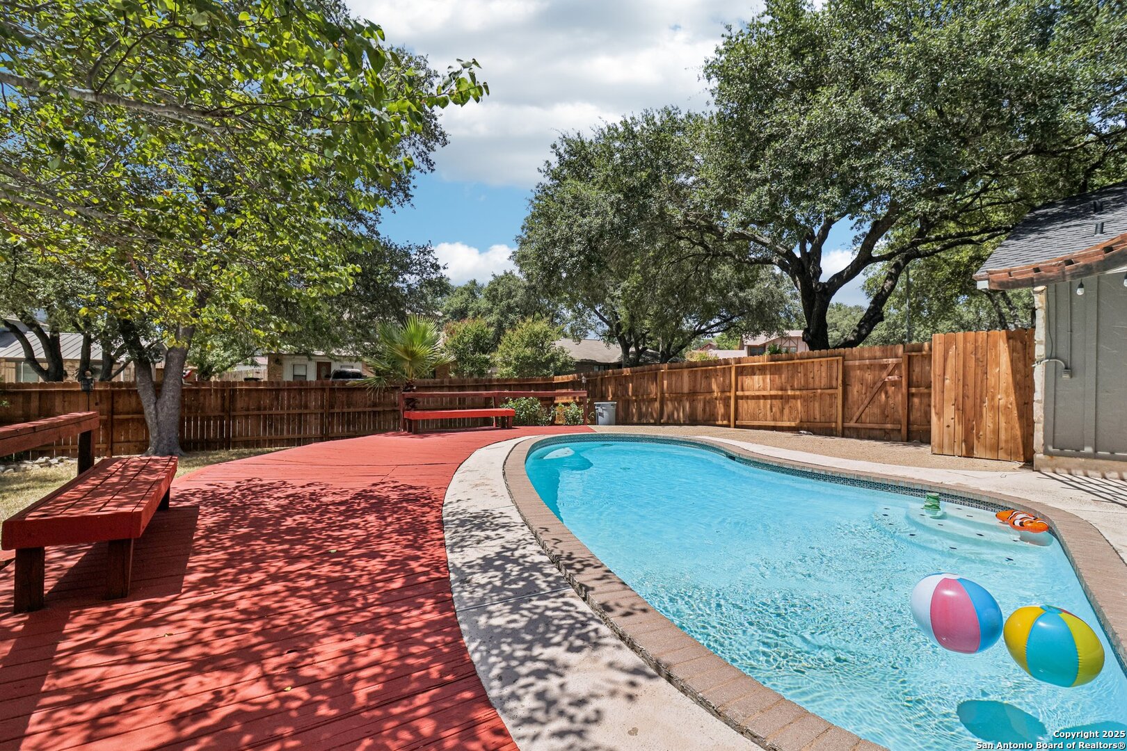 3502 Oakhorne