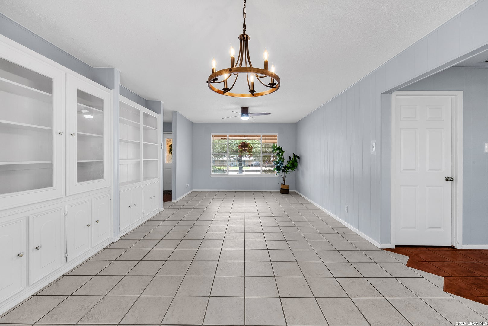 1305 E Colorado