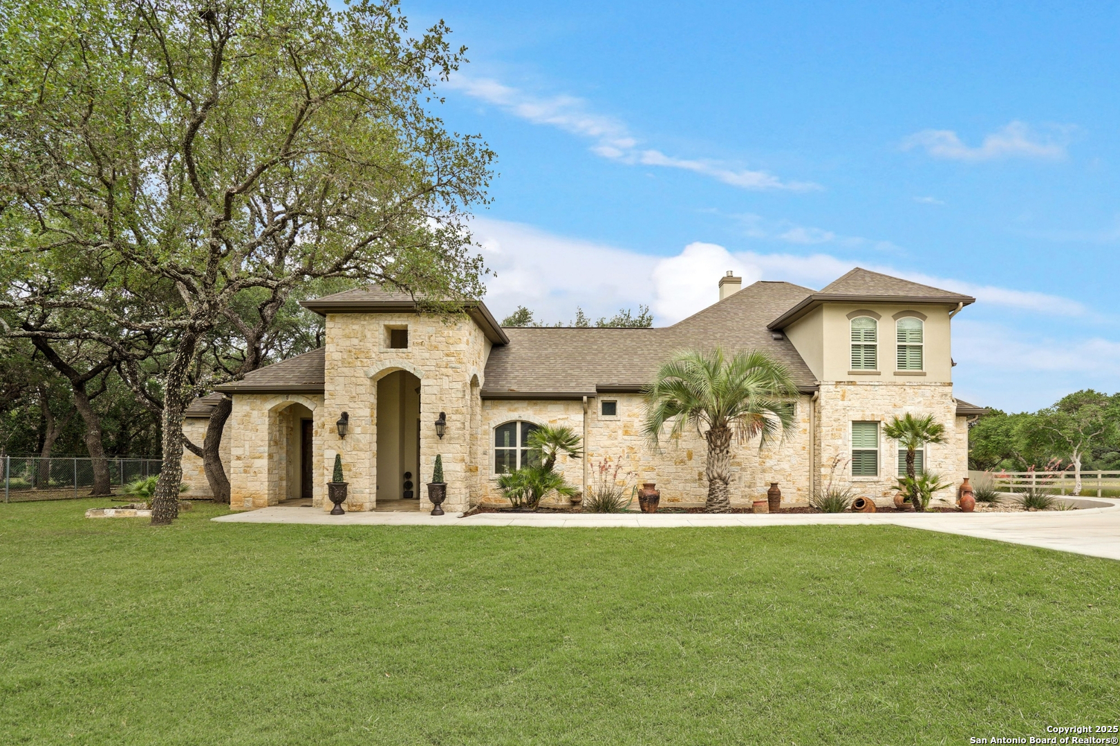 303 Havenhurst
