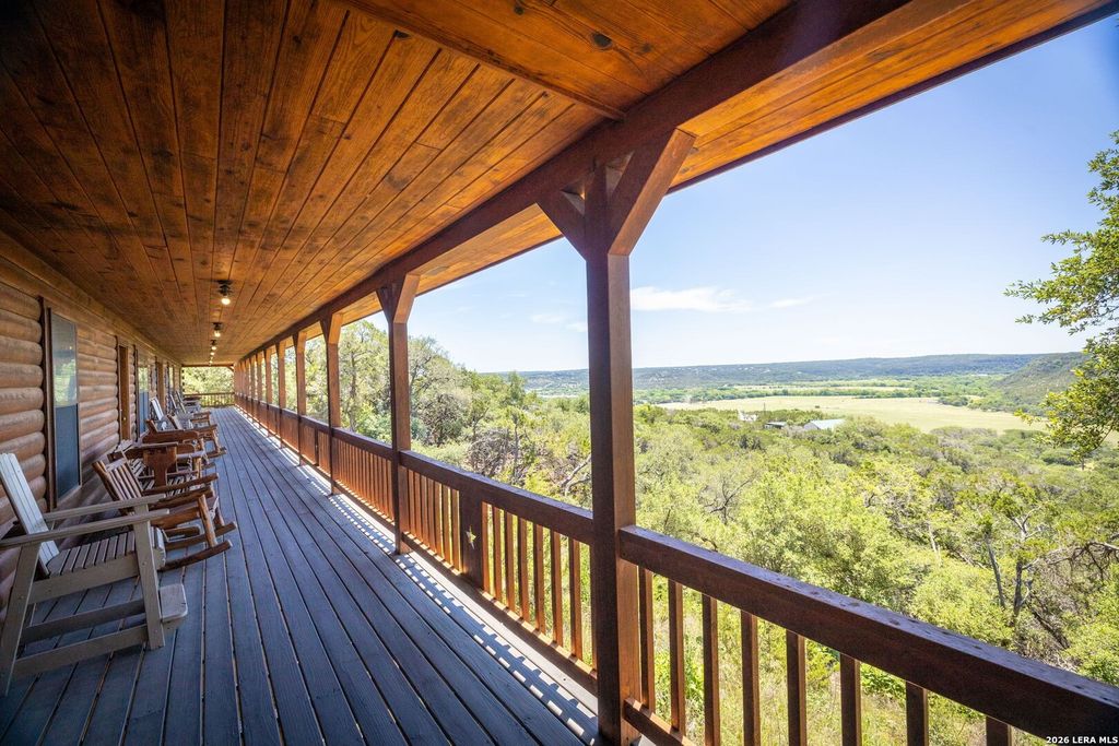 Photo of 1012 Mourning Dove, Canyon Lake, TX 78133 (MLS # 1935312)