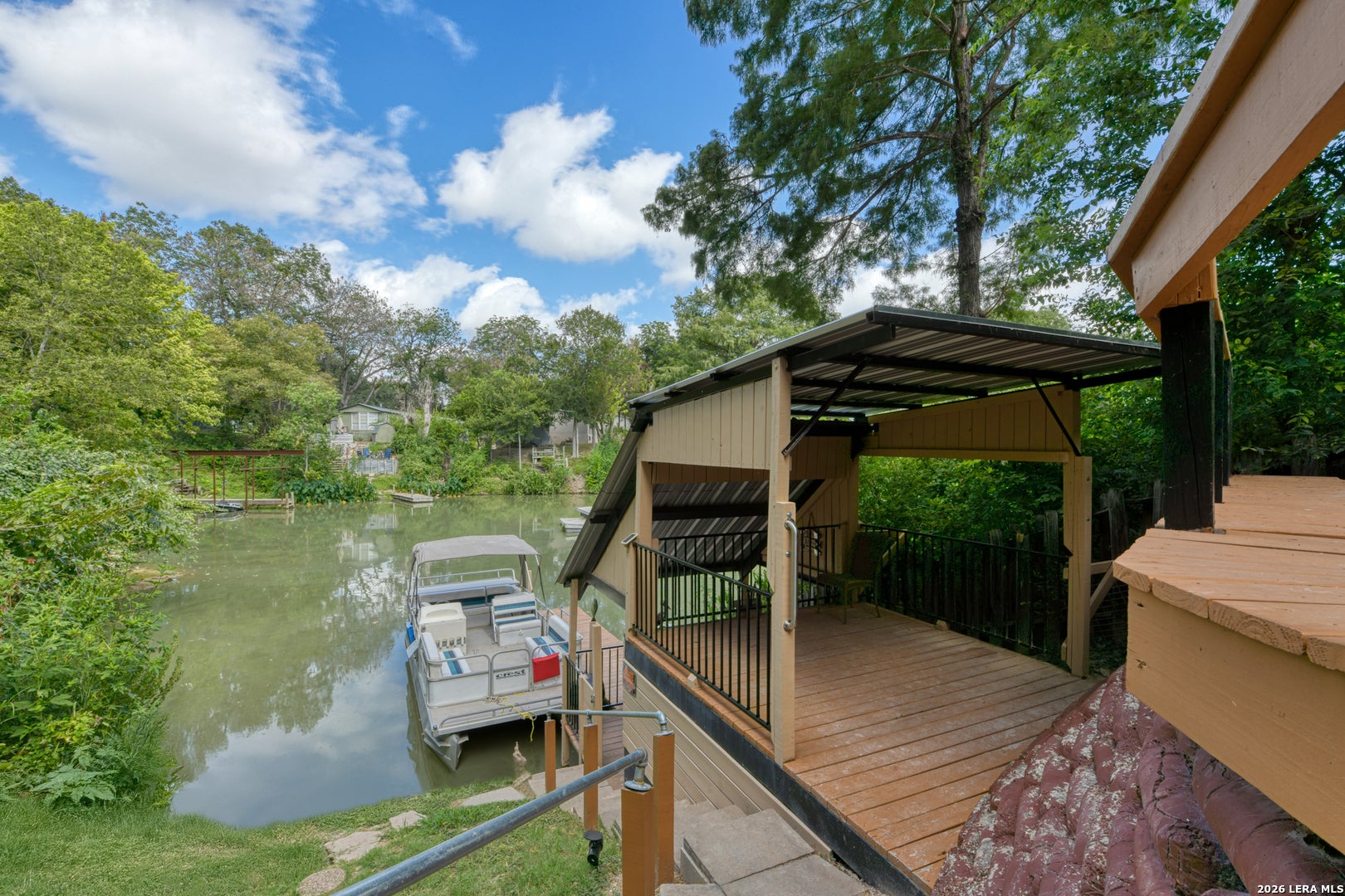 331 RIVER Bend Dr