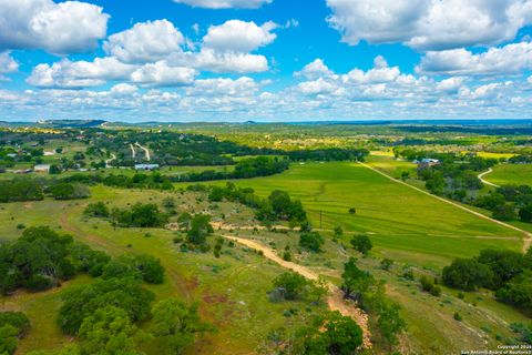 91 Waring Welfare Boerne TX 78006