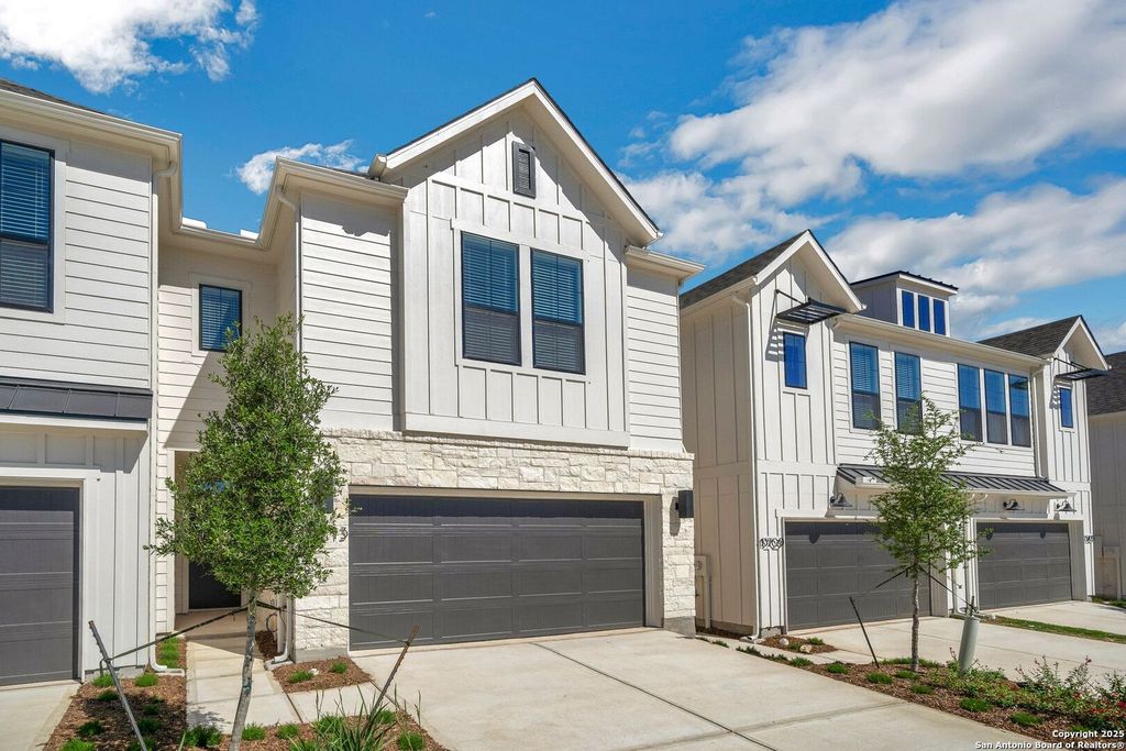Photo of 13632 Giovannis Garden, San Antonio, TX 78253 (MLS # 1915305)
