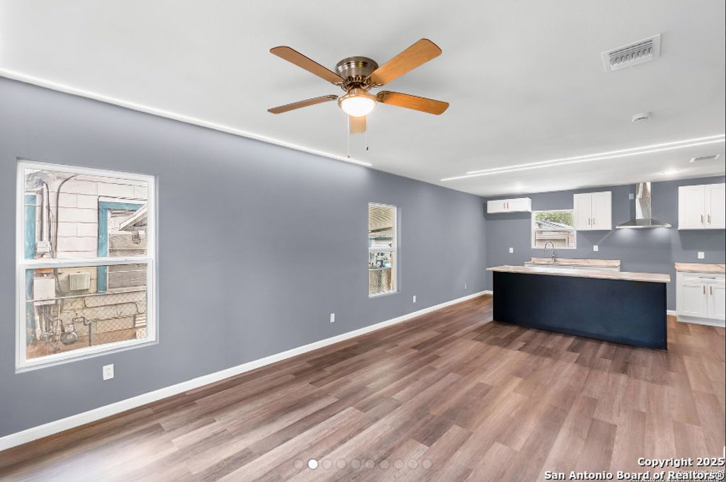Photo of 146 ROSLYN AVE, San Antonio, TX 78204 (MLS # 1968071)