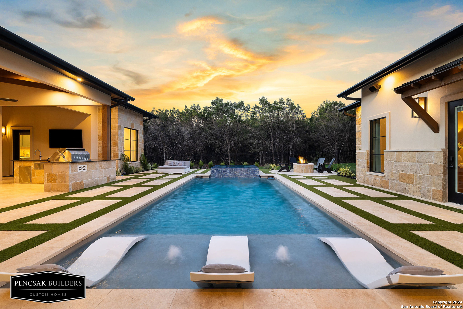 8183 Blue Oak Way