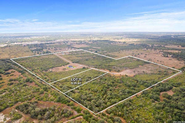 0 PAISANO TRAIL LOT 11, BEEVILLE, TX 78102 - Image d786830d18b20fa260d6313802d50856/1588143773