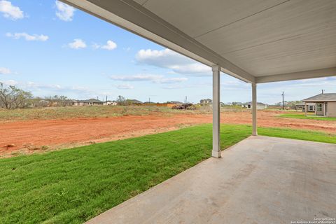 A home in Floresville