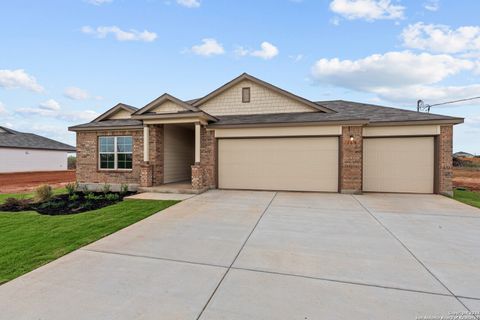 A home in Floresville