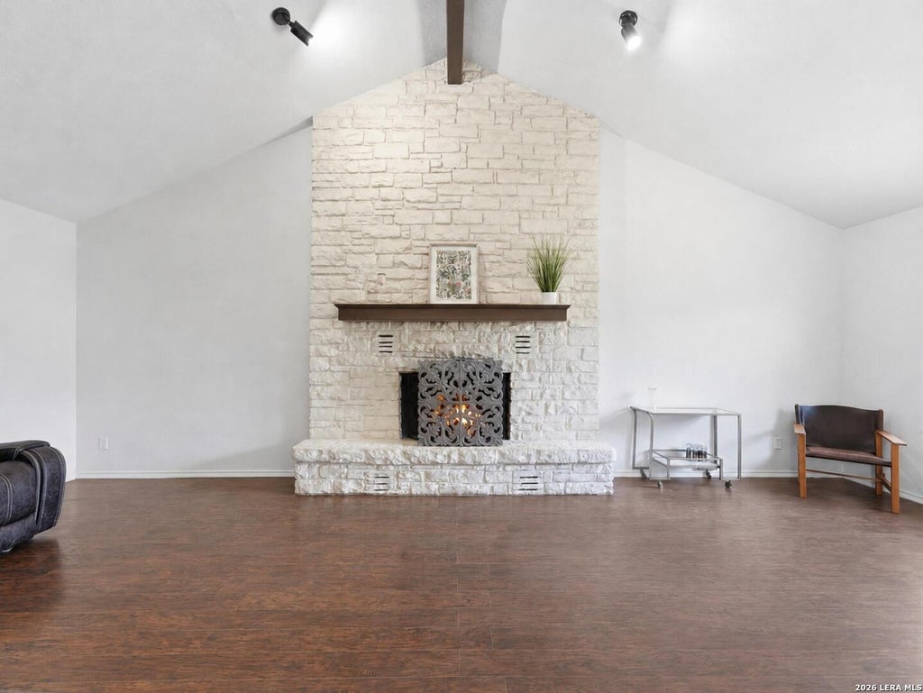Photo of 2420 Birkdale Ln, Kerrville, TX 78028 (MLS # 1993593)