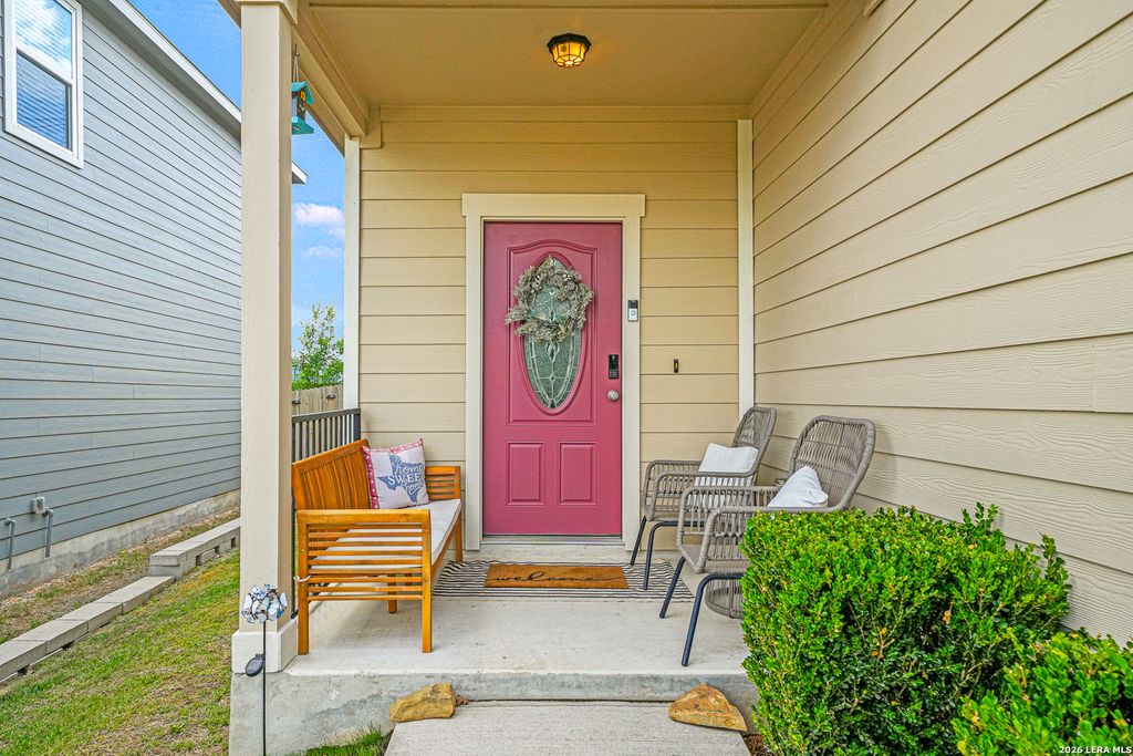 Photo of 4909 HALLIES GDN, St Hedwig, TX 78152 (MLS # 1959106)