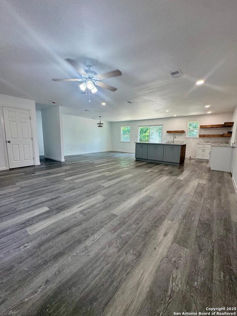7230 GLEN HVN