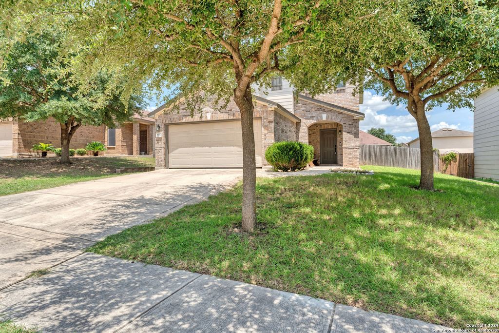 Photo of 5757 COLUMBIA DR, Cibolo, TX 78108 (MLS # 1918358)