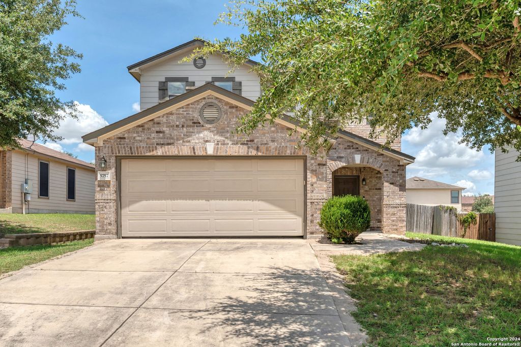 Photo of 5757 COLUMBIA DR, Cibolo, TX 78108 (MLS # 1918358)