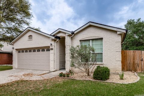 Photo of 100 Cloud Crossing, Cibolo, TX 78108 (MLS # 1955197)