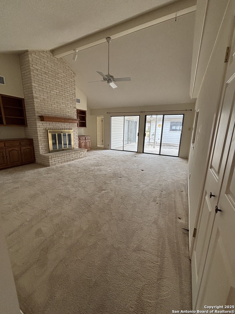 5910 Crescent Falls