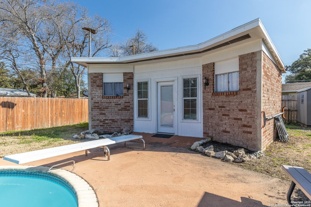 Photo of 221 cloudmont, Windcrest, TX 78239 (MLS # 1909834)