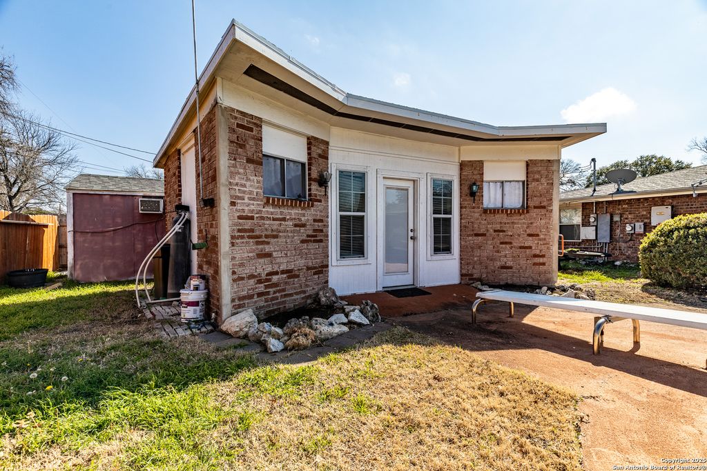 Photo of 221 cloudmont, Windcrest, TX 78239 (MLS # 1909834)