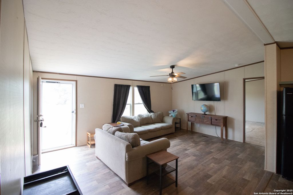 Photo of 19545 FM 463, Devine, TX 78016 (MLS # 1898915)