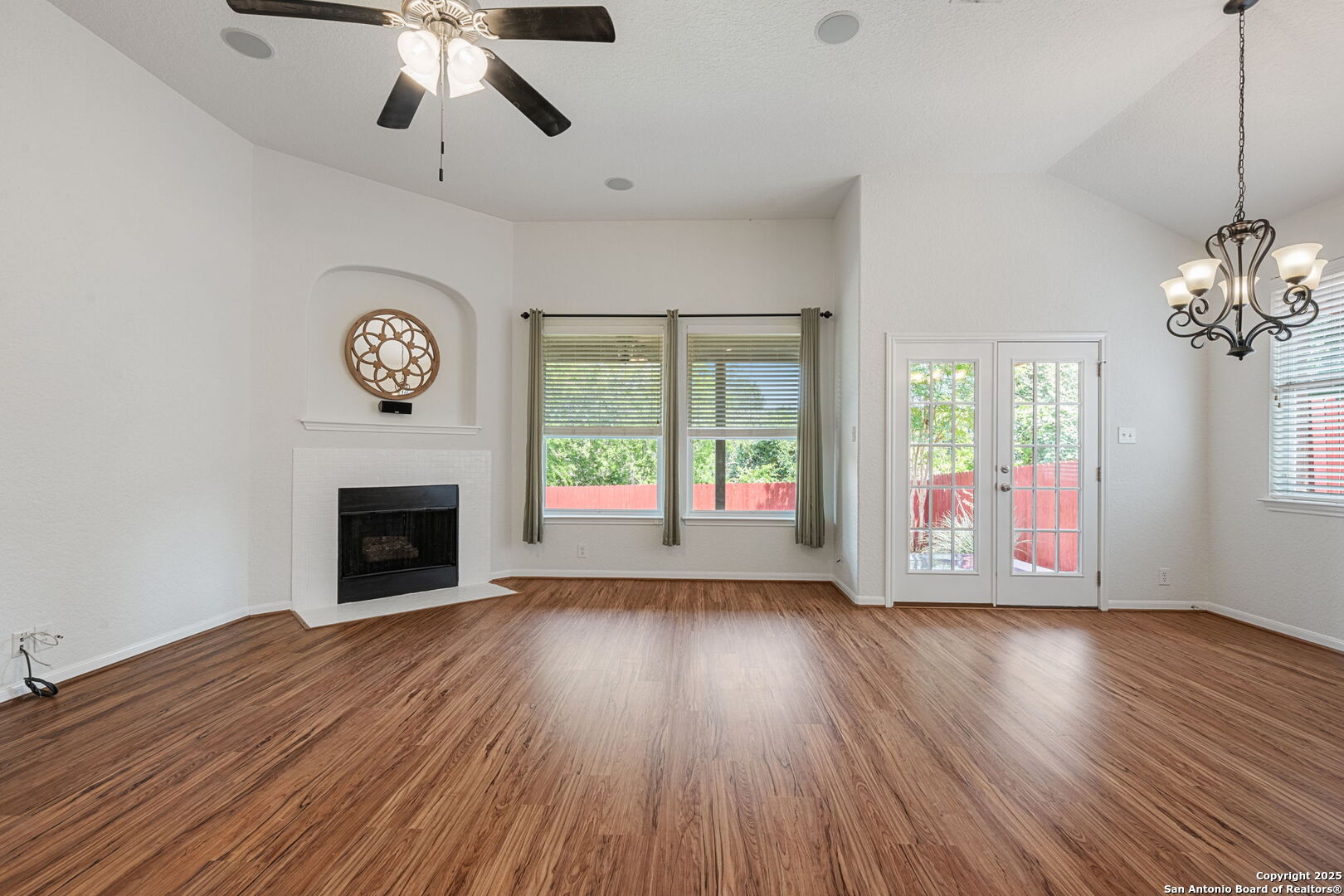 1210 Magellan