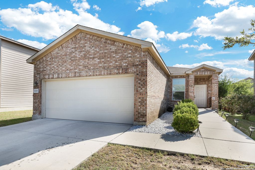 Photo of 6126 PLUMBAGO PL, San Antonio, TX 78218 (MLS # 1958738)