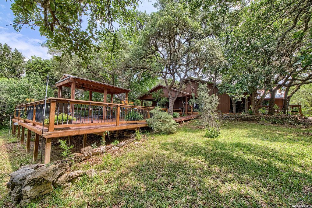 Photo of 25627 DULL KNIFE TRL, San Antonio, TX 78255 (MLS # 1966956)