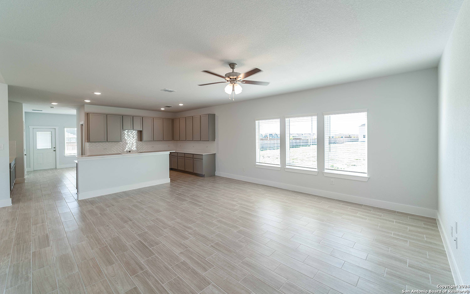 513 Lina Way