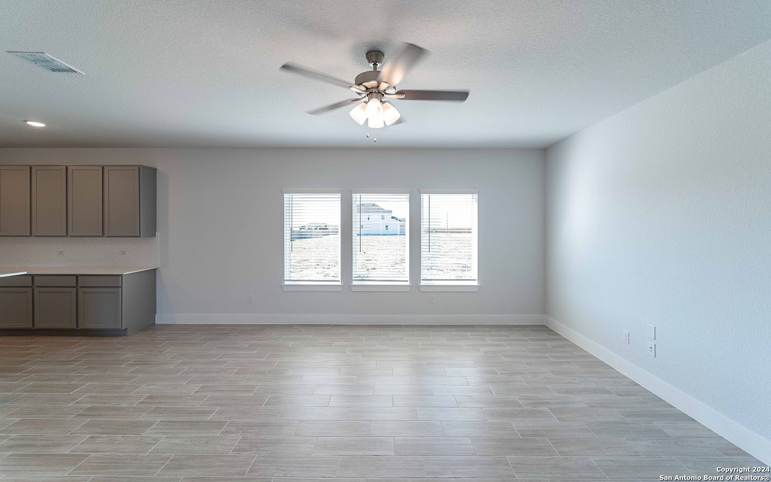 513 Lina Way