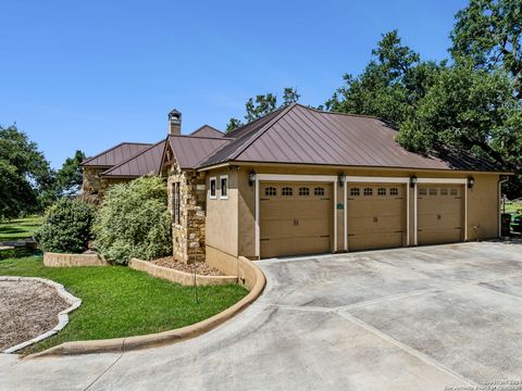 A home in New Braunfels