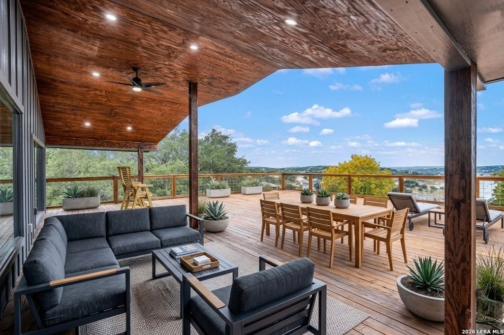 Photo of 519 GLENN DR, Canyon Lake, TX 78133 (MLS # 1959041)