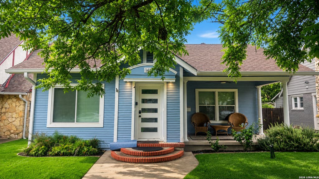 Photo of 1419 Schley Ave, San Antonio, TX 78210 (MLS # 1993966)