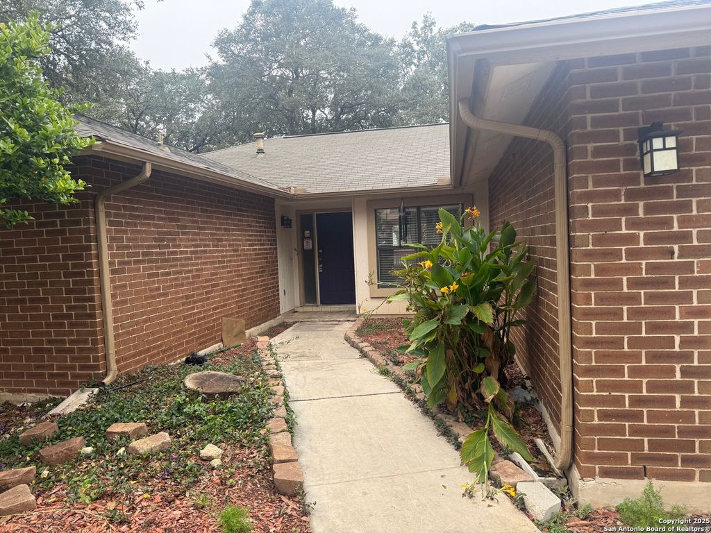 Photo of 12319 Autumn Vista, San Antonio, TX 78249 (MLS # 1929714)