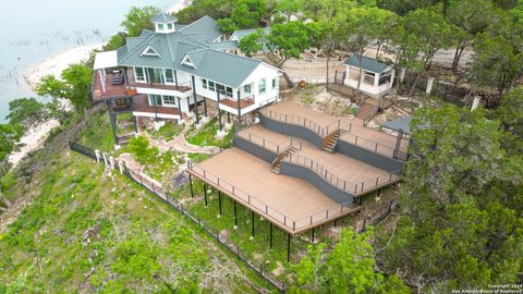 A home in Canyon Lake