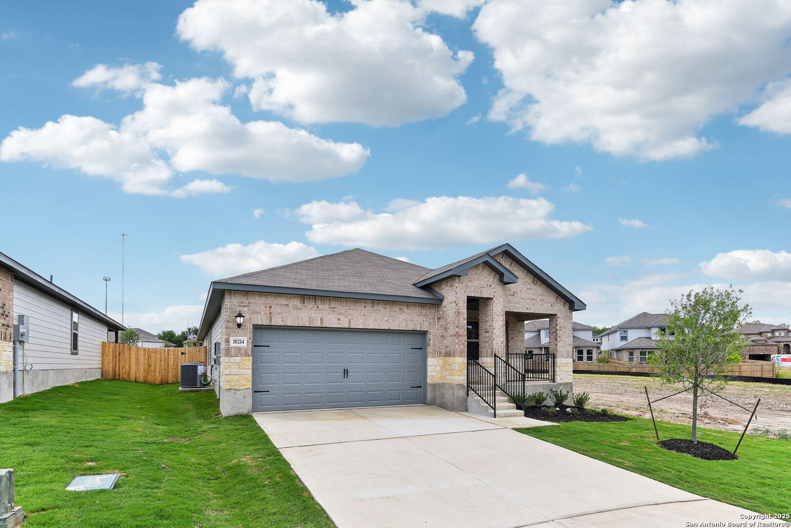 10214 King Robert