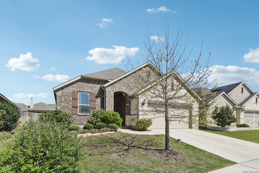 Photo of 131 Dovetail, Boerne, TX 78006 (MLS # 1950847)