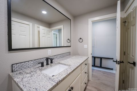 Tiny photo for 1225 TEXAS OAKS D #D, Spring Branch, TX 78070 (MLS # 1933220)