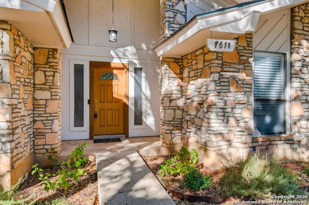Photo of 7611 Tippit Trail, San Antonio, TX 78240 (MLS # 1939454)