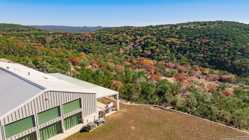 Photo of 225 Arrowhead Lane, Pipe Creek, TX 78063 (MLS # 1932807)