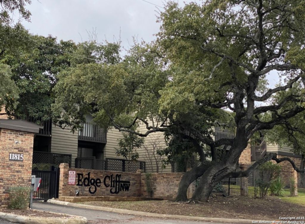 Photo of 11815 Vance Jackson 3106 #3106, San Antonio, TX 78230 (MLS # 1886413)