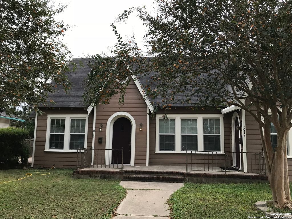 Photo of 1014 Bailey 1016 #1016, San Antonio, TX 78210 (MLS # 1925000)