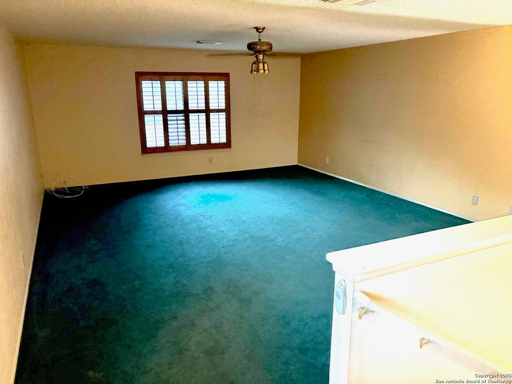 Photo of 7501 Avery, Live Oak, TX 78233 (MLS # 1935362)