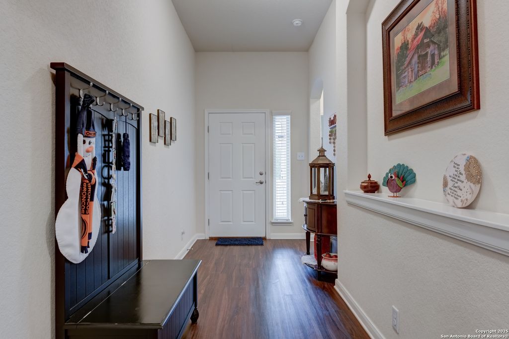 Photo of 750 Cornflower Court, New Braunfels, TX 78130 (MLS # 1926613)