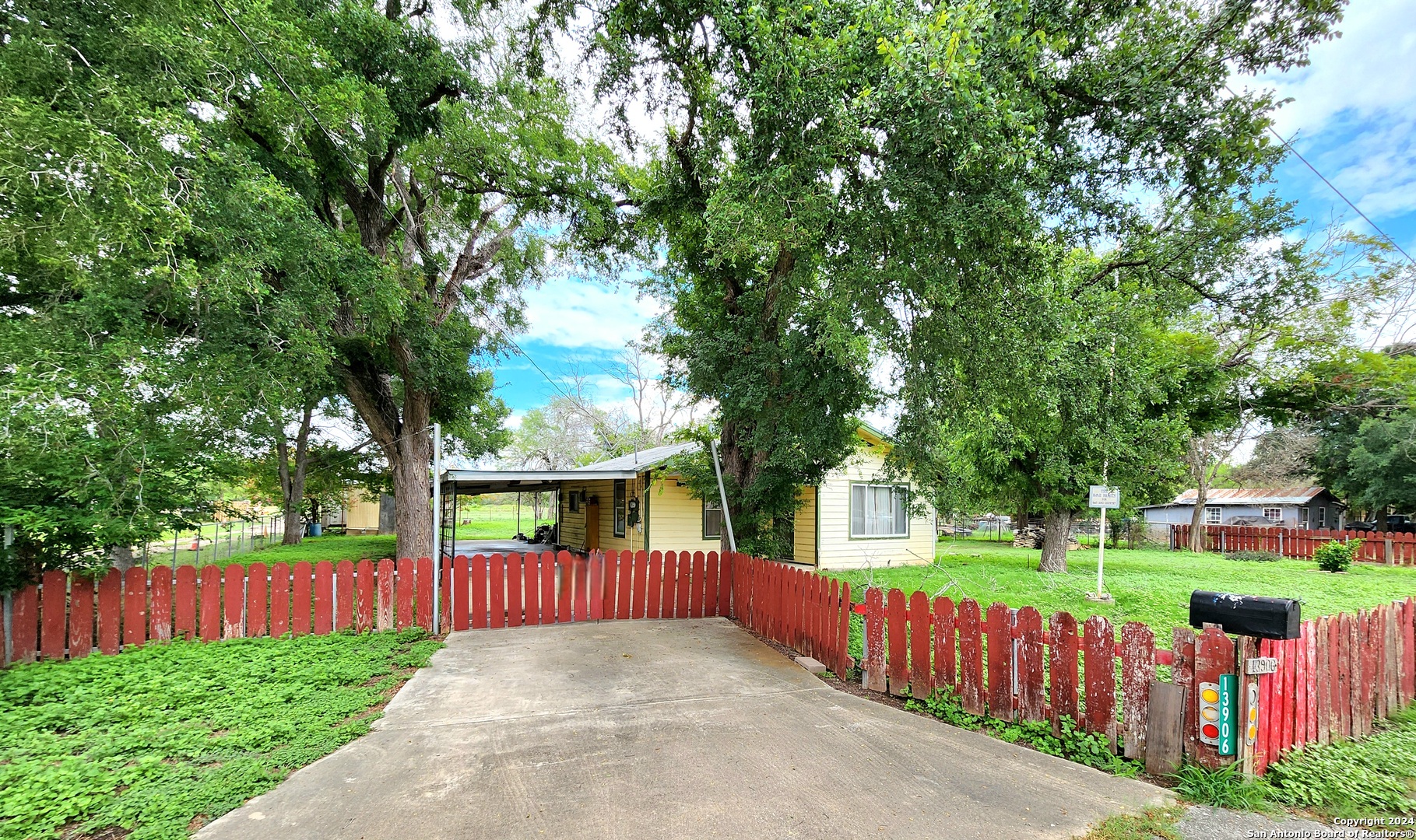 View Von Ormy, TX 78073 house